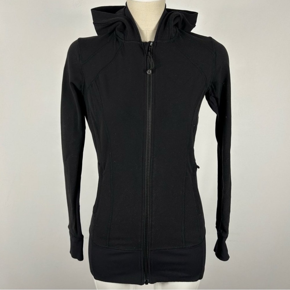 Lululemon jacket Daily Practice size 6 black